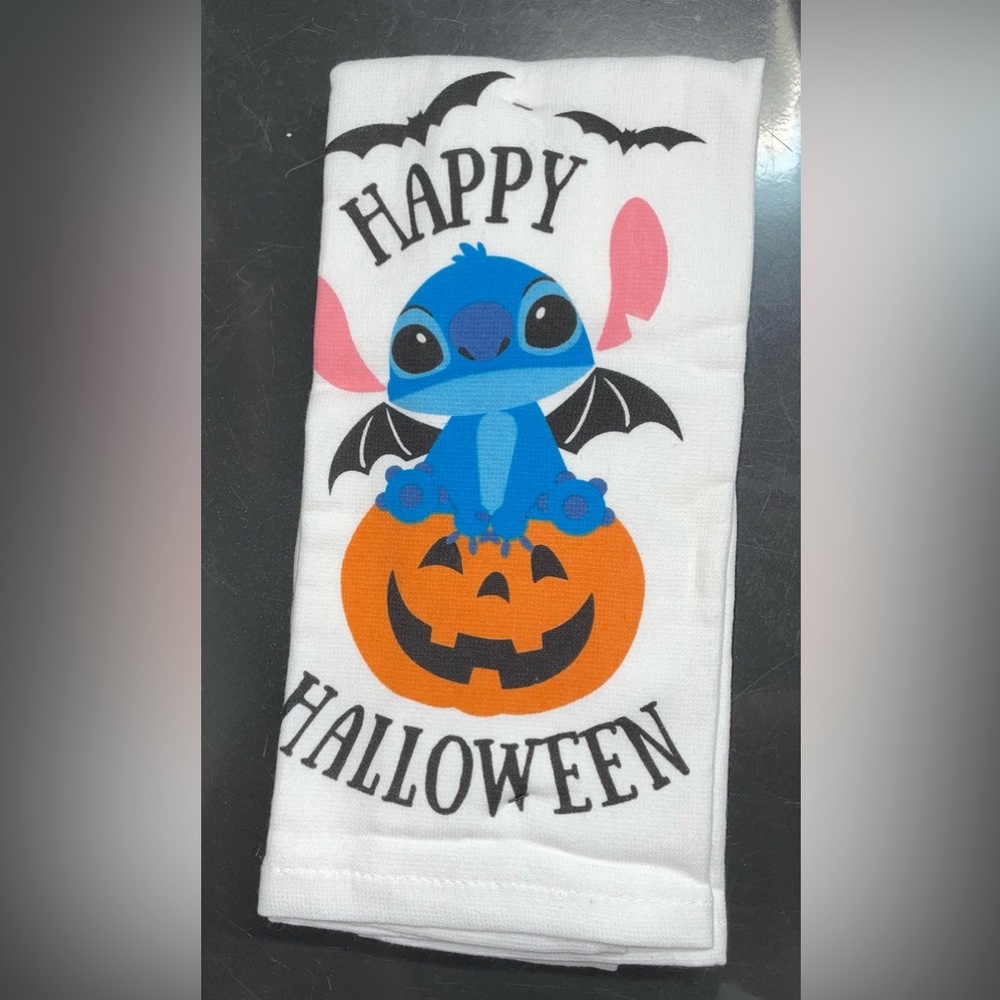 Disney Stitch 2Pk Halloween kitchen towels